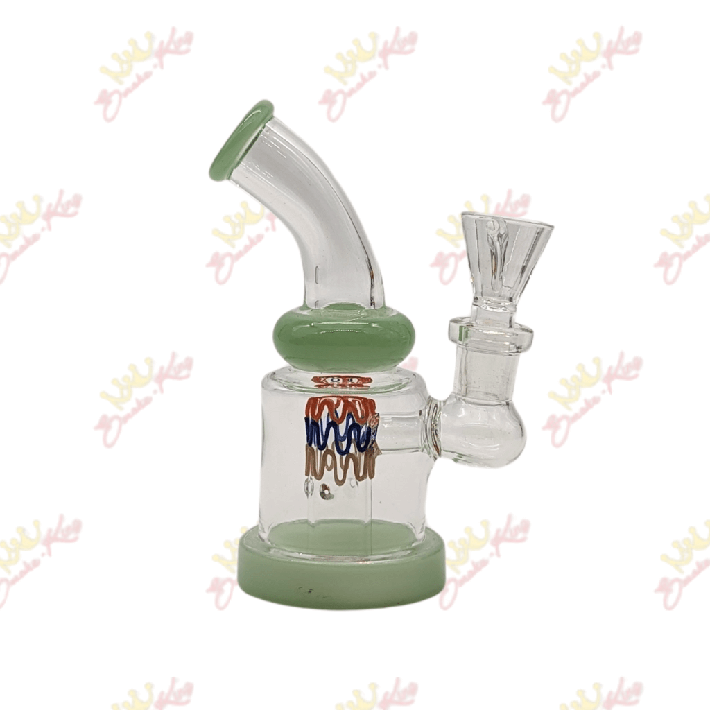 Smoke King Green 6' Inch Waterpipe with shower dome 6' Inch Waterpipe with shower dome | Smoke-King